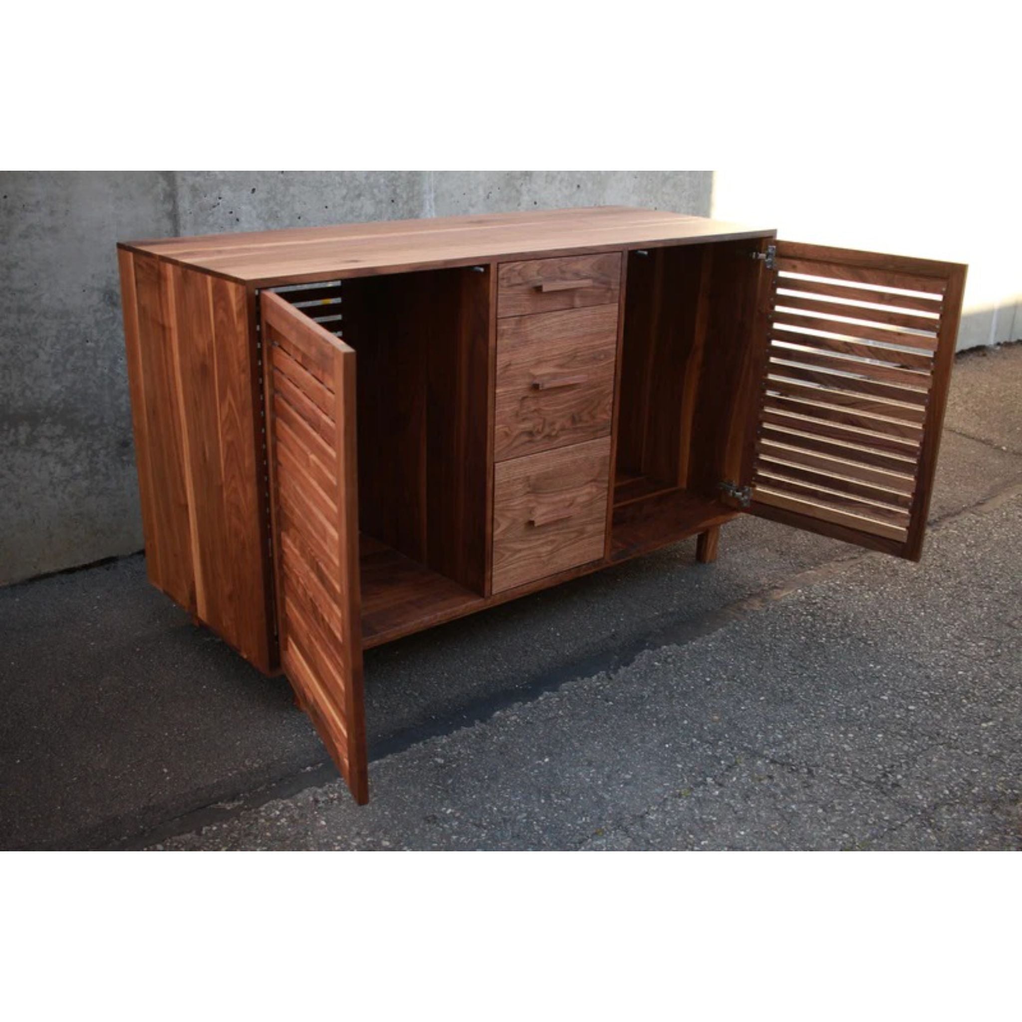 Kavanaugh Wine Bar BR05 Opened Doors View by Tomfoolery Wood Co