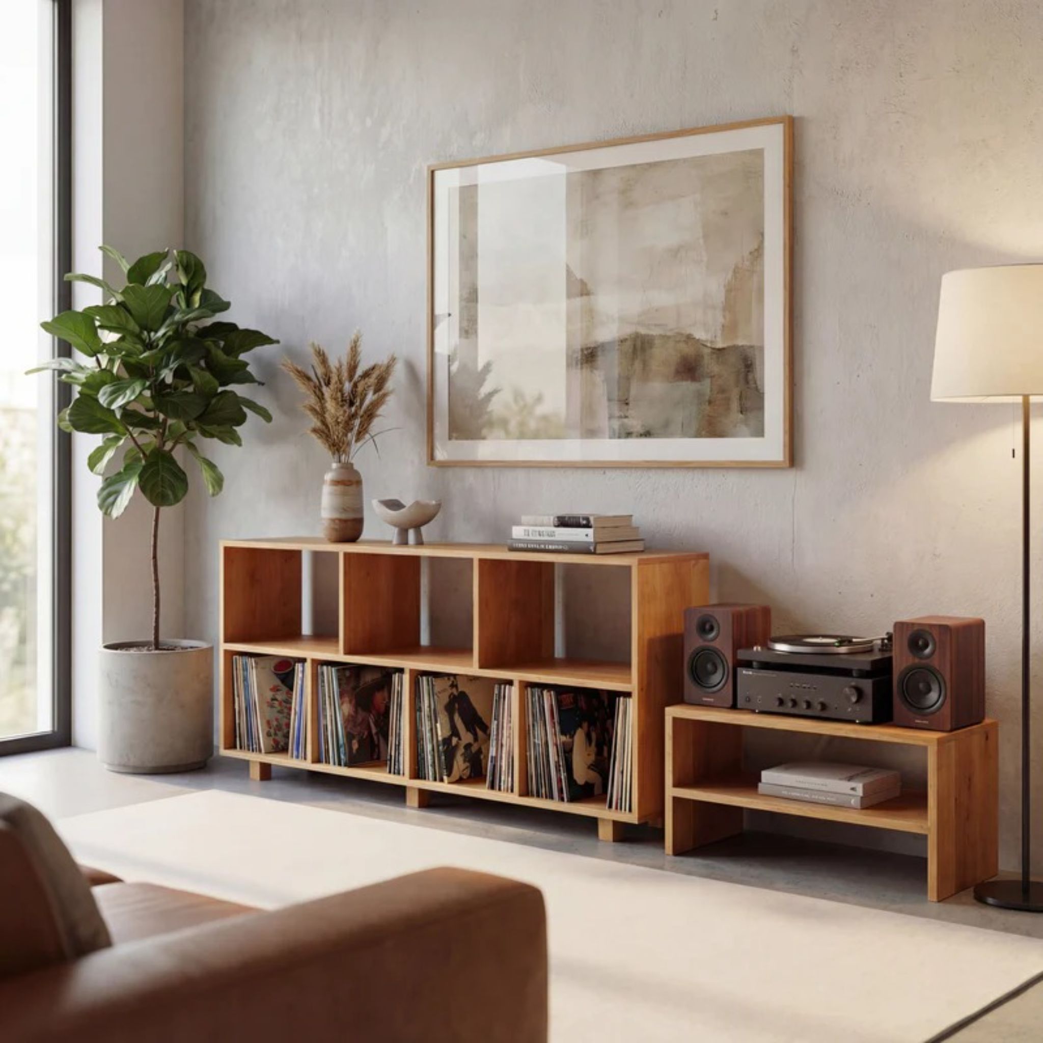 Sesto Vinyl Console
