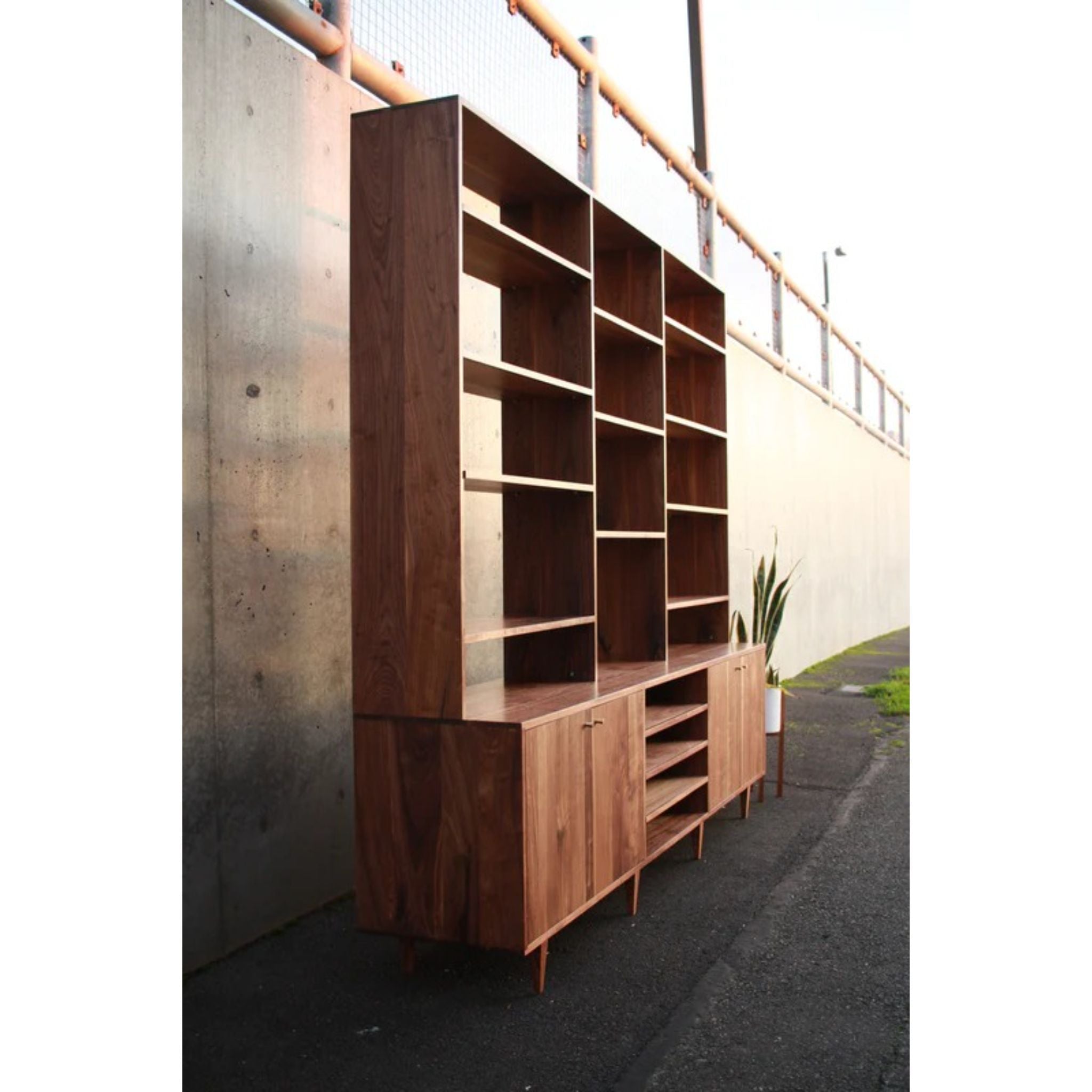 Gilles Hutch HU08 Left Side View by Tomfoolery Wood Co