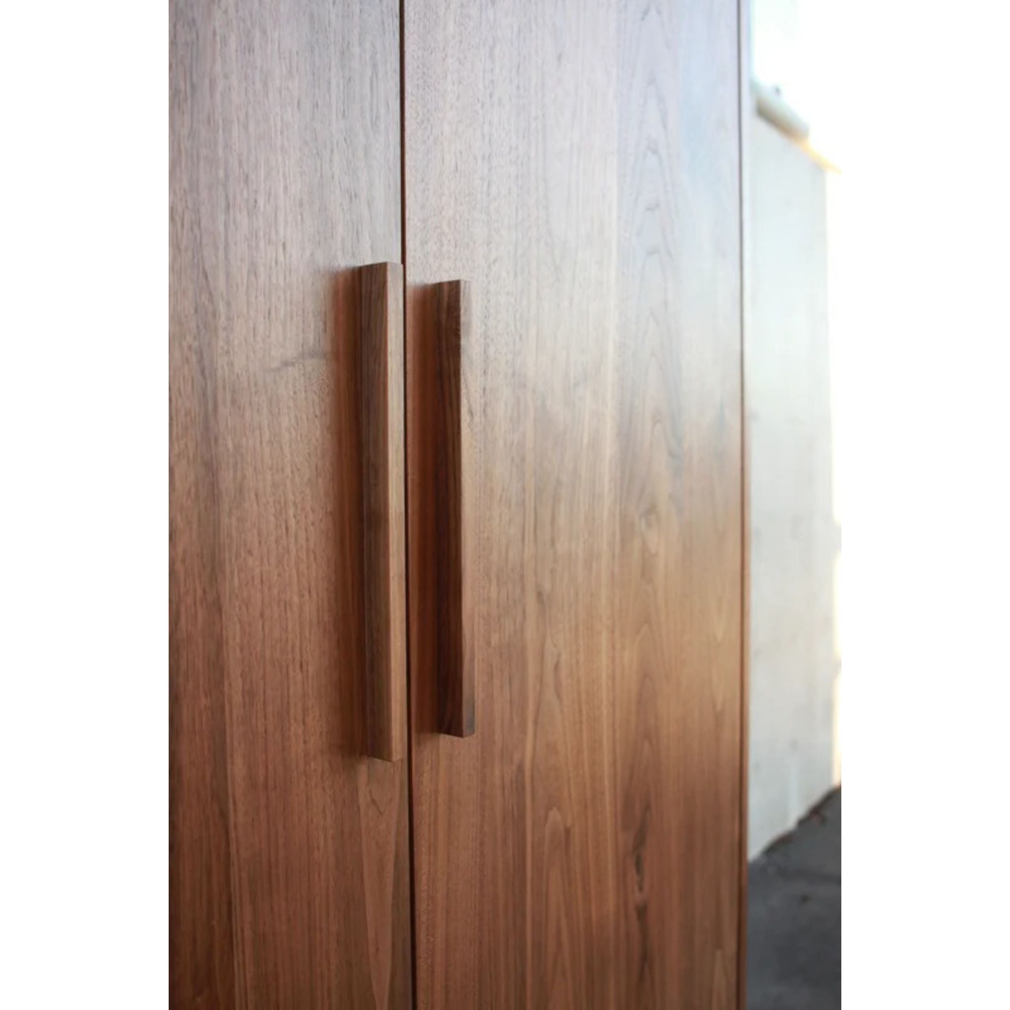 Lenti Armoire AR01 Side Closeup View by Tomfoolery Wood Co