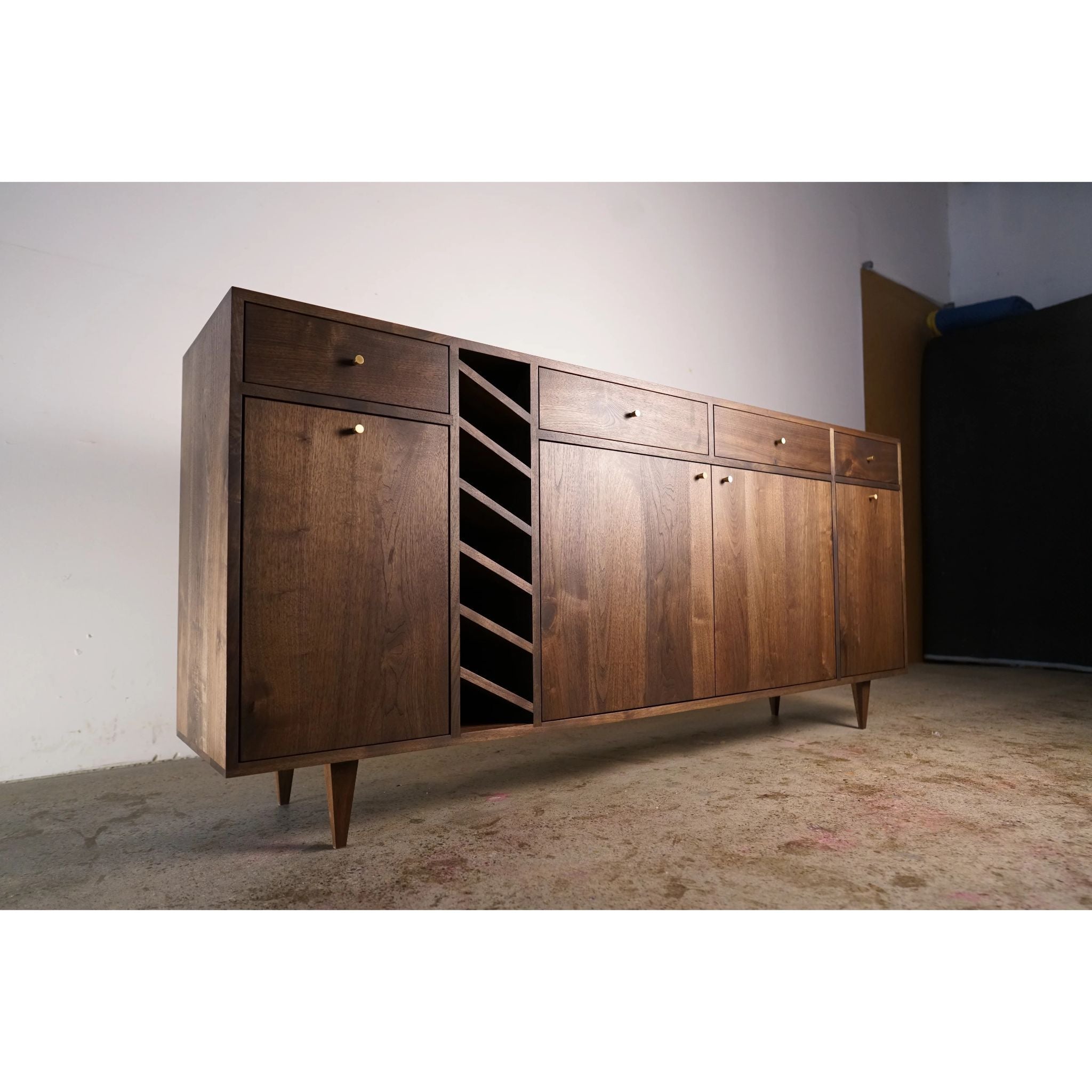 Moe Wine Bar BR13 Full View by Tomfoolery Wood Co